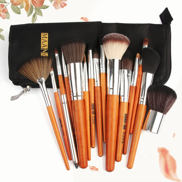 Cosmetic Makeup Brush